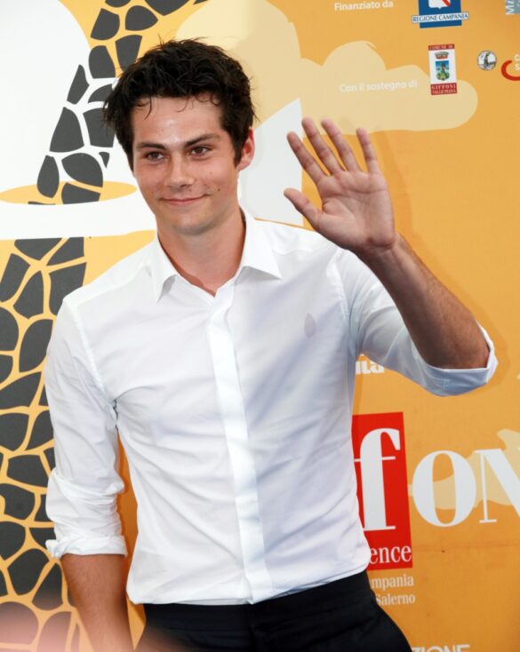 DYLAN O’BRIEN SALUTO