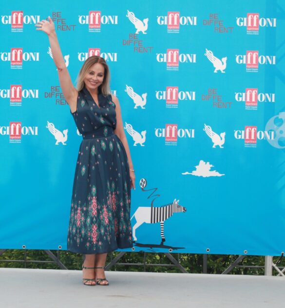 SALUTO ORNELLA MUTI