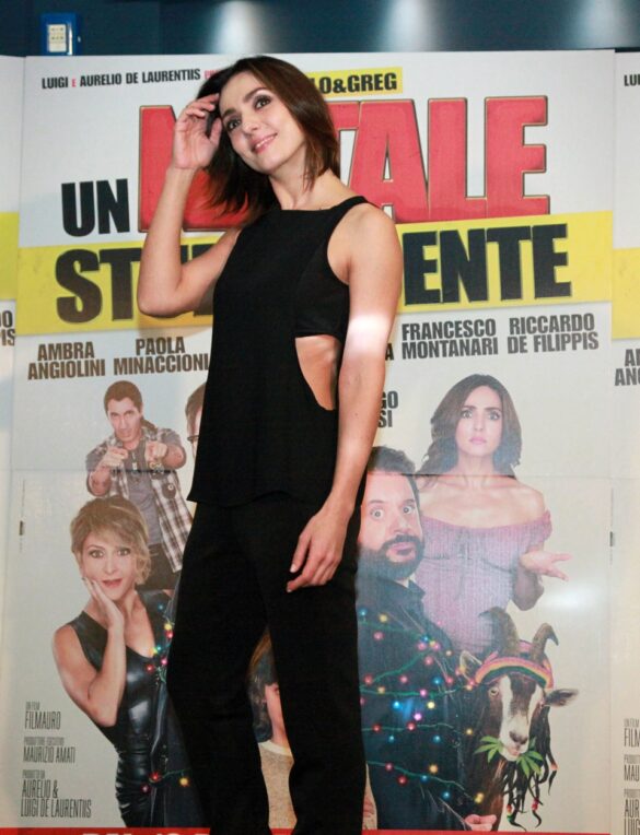 AMBRA ANGIOLINI