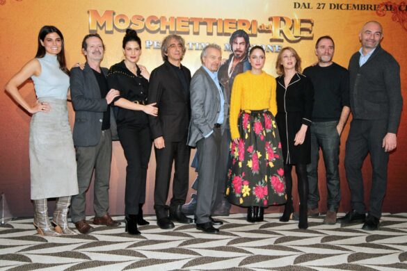 CAST FILM